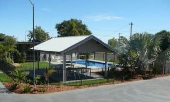 Barcaldine Country Motor Inn - New South Wales Tourism  3
