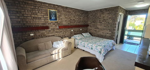 Sussex Inlet Motel - New South Wales Tourism  4