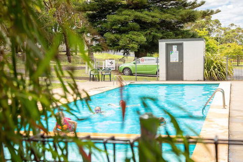 Blue Lake Holiday Park - New South Wales Tourism  3