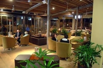 Everton Park Hotel - New South Wales Tourism  1