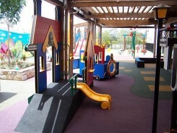 Everton Park Hotel - New South Wales Tourism  3