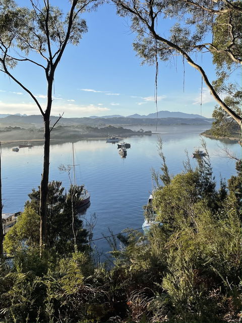 Strahan Wilderness Lodge - New South Wales Tourism  0