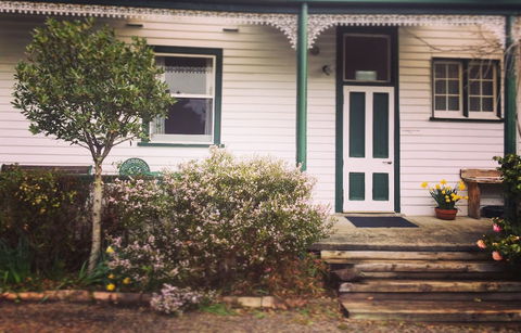 Strahan Wilderness Lodge - New South Wales Tourism  1