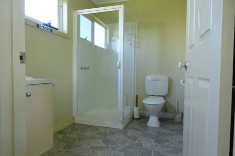 High View Family Cottages - New South Wales Tourism  3