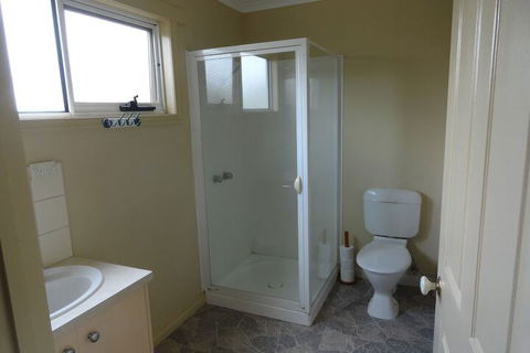 High View Family Cottages - New South Wales Tourism  1