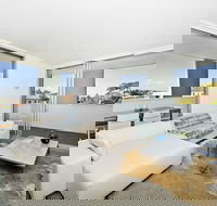 Bondi Beach Apartments - New South Wales Tourism 
