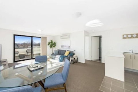 Accommodate Canberra - Century - New South Wales Tourism  5