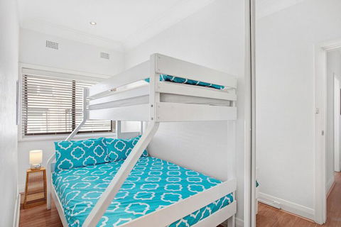 Beachside Bliss - New South Wales Tourism  1