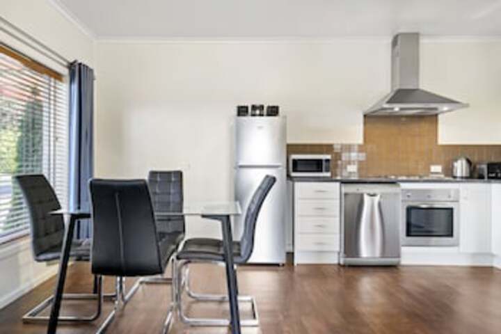 Narracan VIC New South Wales Tourism 