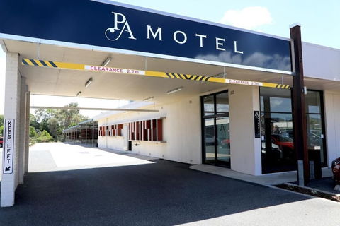 Park Avenue Hotel Motel - New South Wales Tourism  0