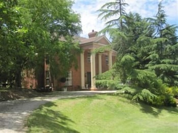 Manor Estate - New South Wales Tourism  0