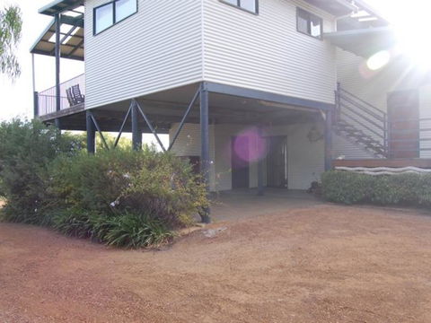 Ocean Beach House - New South Wales Tourism  1