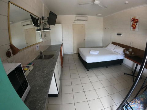 Coolabah Motel Townsville - New South Wales Tourism  3