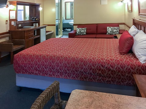 Dalby Homestead Motel - New South Wales Tourism  2
