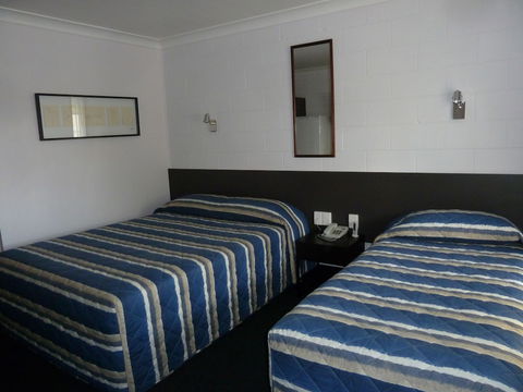 Mandalay Motel - New South Wales Tourism  1