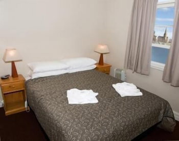 Alpine Hotel - New South Wales Tourism  6