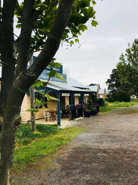 Dunkeld Old Bakery Accommodations - New South Wales Tourism  6