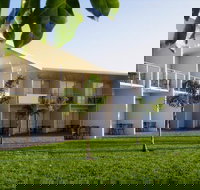 Country Roads Motor Inn Dysart - New South Wales Tourism 