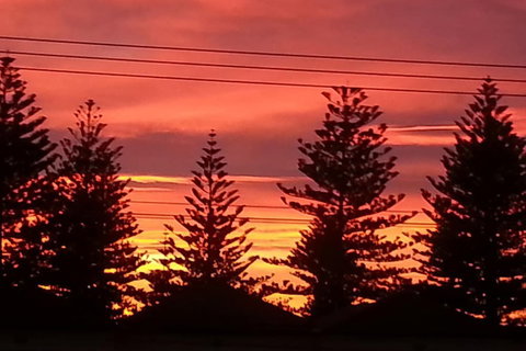 Adelaide Luxury Beach House - New South Wales Tourism  6