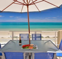 Adelaide Luxury Beach House - New South Wales Tourism 
