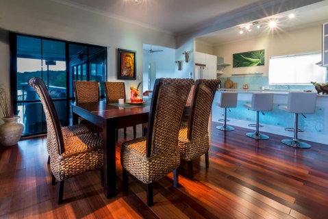 The Mountain View Retreat - New South Wales Tourism  6