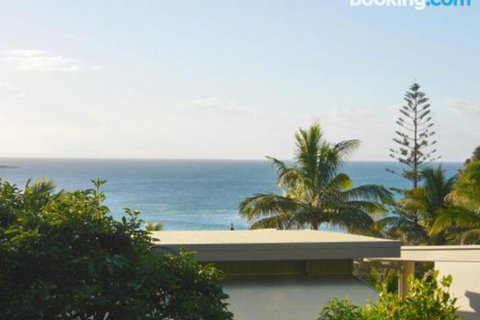 Cylinder Cove 1 - New South Wales Tourism  7