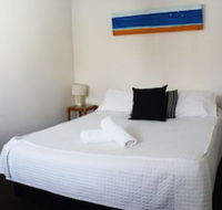 Ocean Side Hawks Nest - New South Wales Tourism 