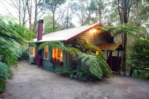 A Cottage In The Forest - New South Wales Tourism  0