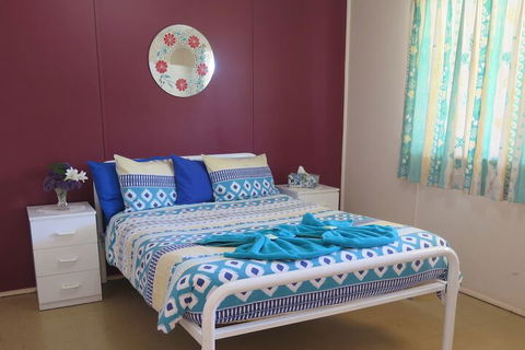 Jurien Beachfront Holiday Units - New South Wales Tourism  7