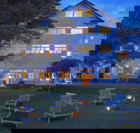 The Robertson Hotel - New South Wales Tourism 