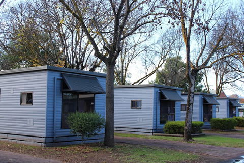 Adelaide Caravan Park - New South Wales Tourism  6