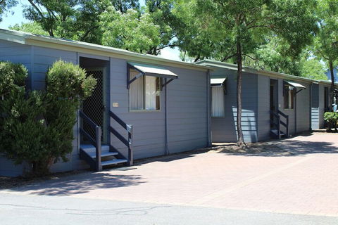 Adelaide Caravan Park - New South Wales Tourism  3