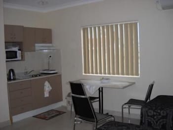 Molika Springs Motel - New South Wales Tourism  3
