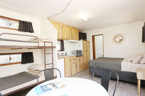 Moonta Bay Accommodation - New South Wales Tourism  5