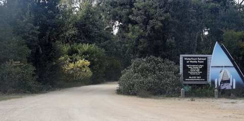 Waterfront Retreat At Wattle Point - New South Wales Tourism  1