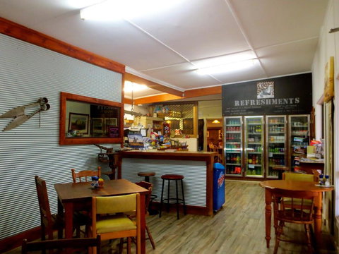 Willalooka Tavern - New South Wales Tourism  3