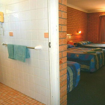 Aaron Inn Motel - New South Wales Tourism  2