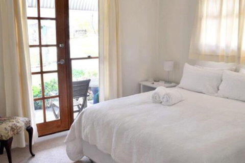 La Sila Homestead On Marrowbone Cutest Cottage In The Hunter With Killer Views - New South Wales Tourism  4