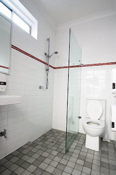 Zing Backpackers - New South Wales Tourism  5