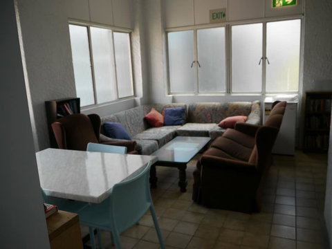 Acacia Inner City Inn - New South Wales Tourism  1