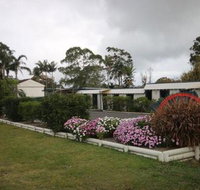 Lake Munmorah Motel - New South Wales Tourism 