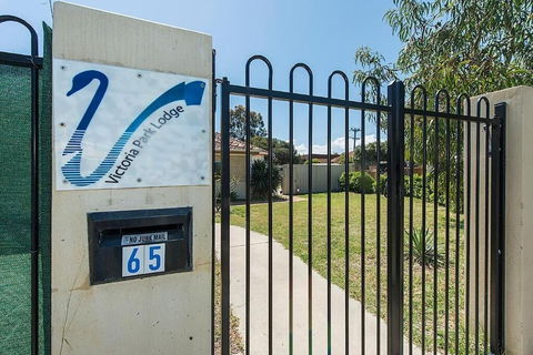 Victoria Park Lodge - Hostel - New South Wales Tourism  2
