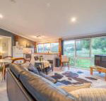 Platypus Waters B  B - New South Wales Tourism 