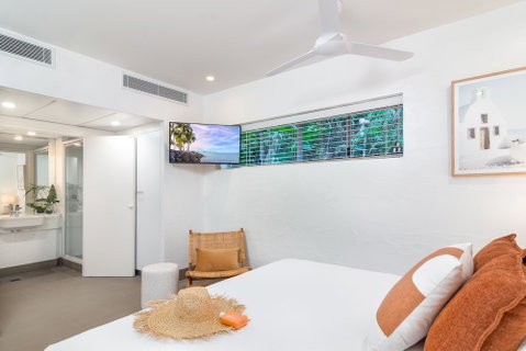 Seascape Holidays - Club Tropical Apts - New South Wales Tourism  2