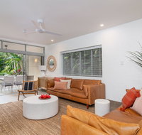 Seascape Holidays - Club Tropical Apts - New South Wales Tourism 