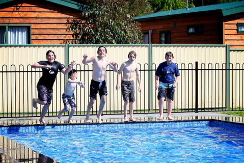 Riverglen Holiday Park - New South Wales Tourism  0