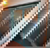 Mitchell River Tavern - New South Wales Tourism 