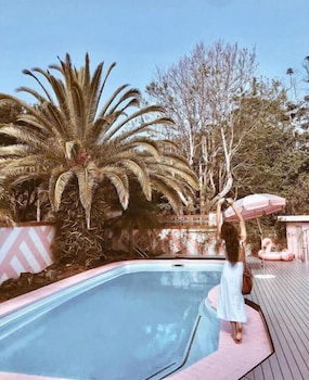 The Med Motel - New South Wales Tourism  1