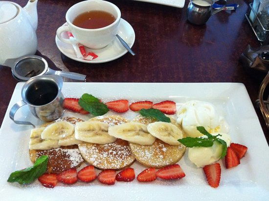 Dining Basin View NSW New South Wales Tourism