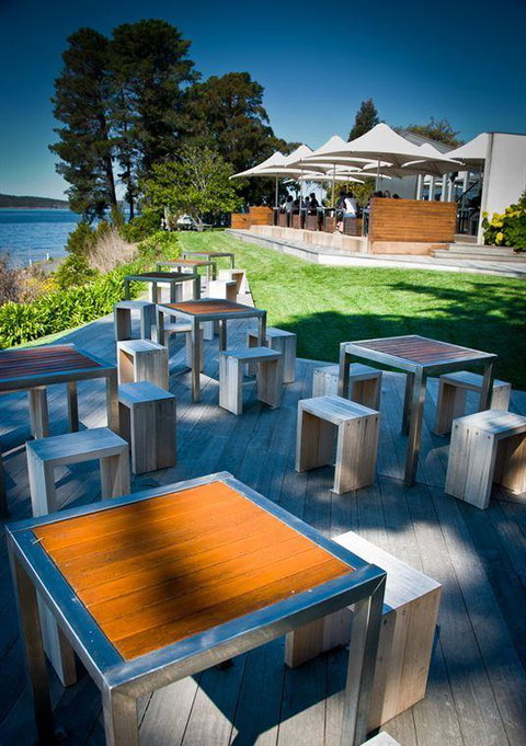 Peppermint Bay - Bar, Dining And Terrace - New South Wales Tourism  0